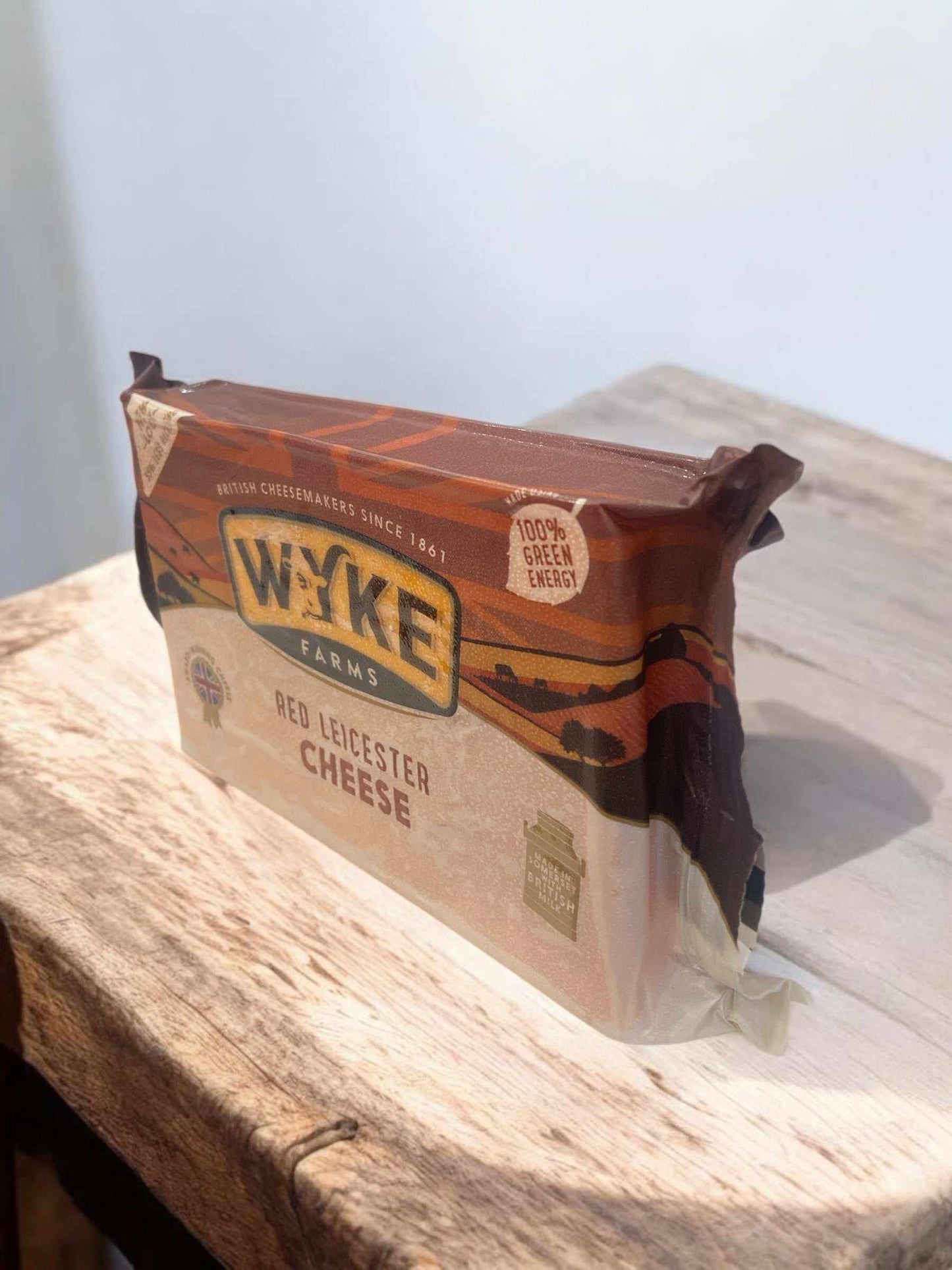 【冷蔵商品 チーズ】ワイクファームズ レッドレスターチーズ 400g RED LEICESTER CHEESE / WYKE FARMS イギリス産
