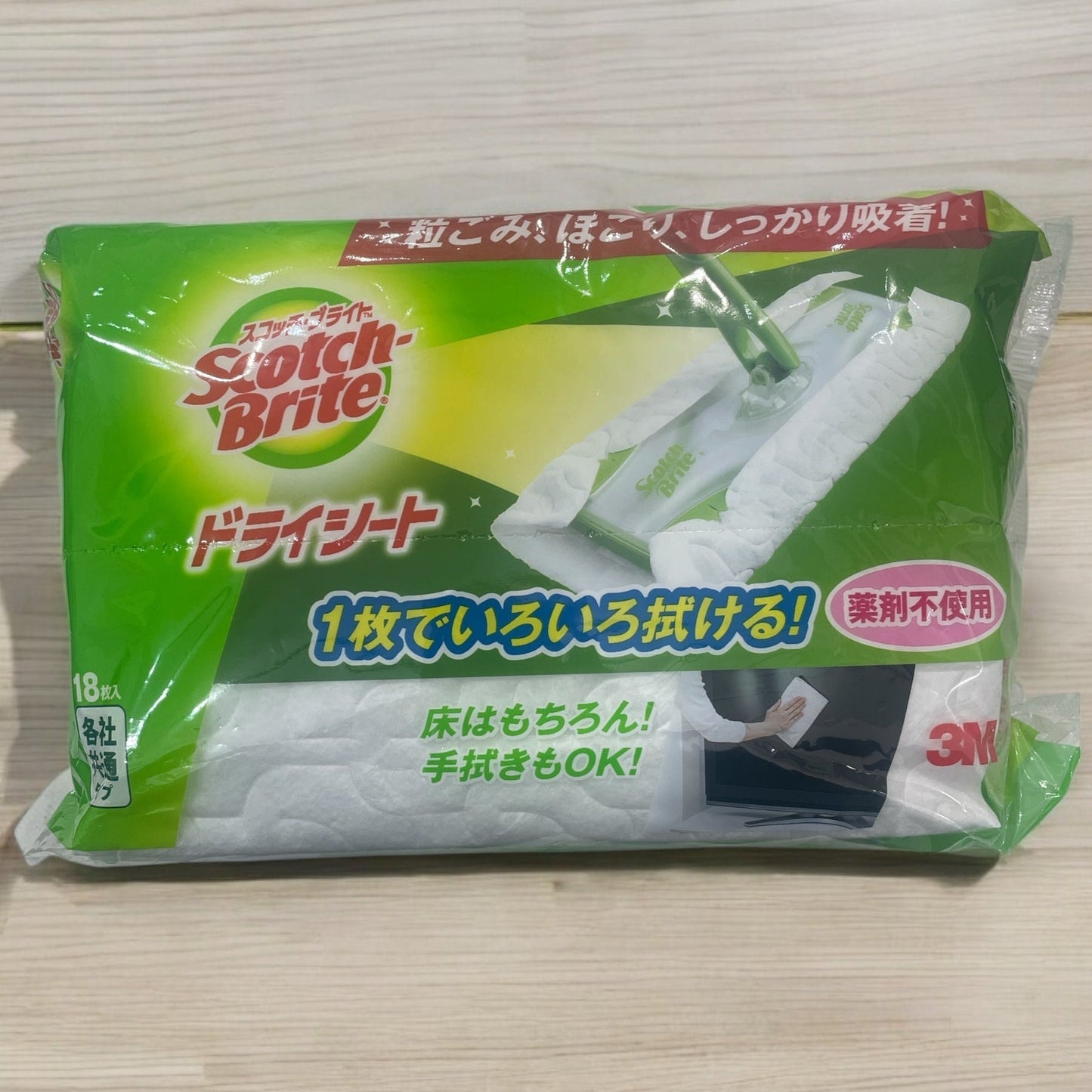 スコッチブライト ドライシート 18枚入り、超極細ファイバーでミクロ汚れをキャッチする厚手シート。