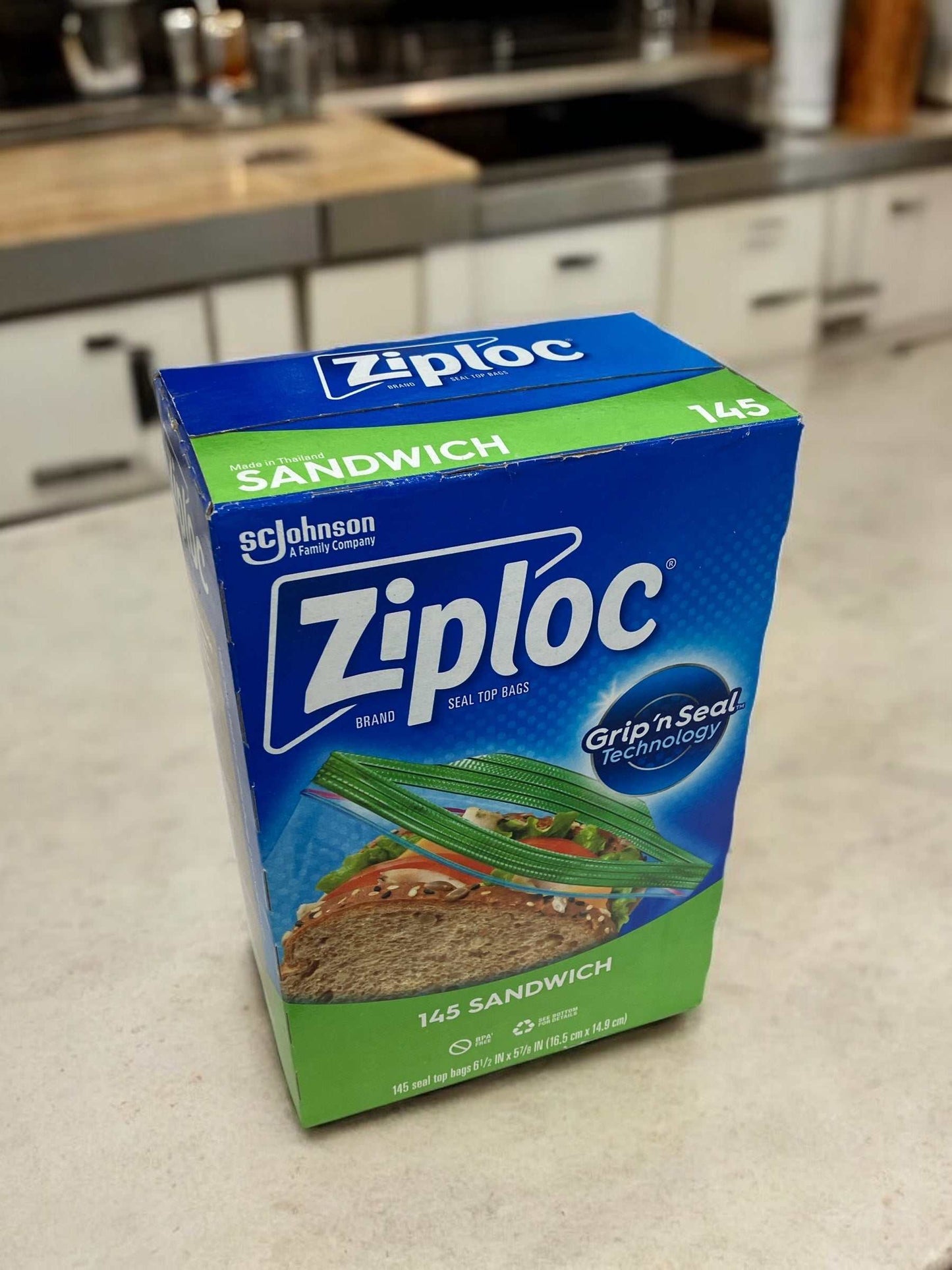 ジップロック SANDWICHスライダーバッグ 145枚入り パッケージ