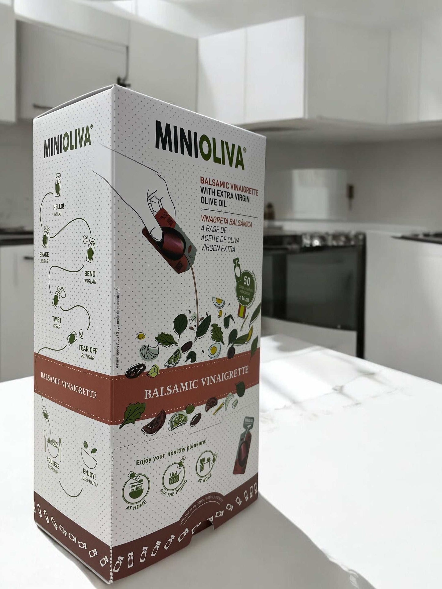 MINIOLIVAのスペイン産オリーブオイル入りバルサミコ酢小分けパッケージ