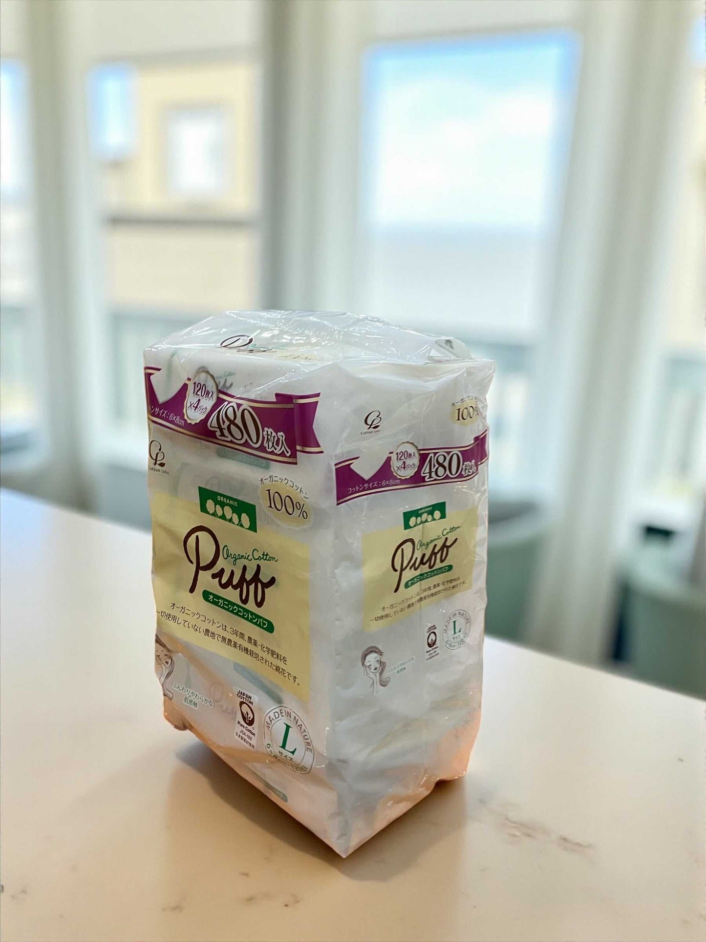 オーガニックコットン無漂白パフ480枚入りの使いやすいサイズと柔らかい肌触り