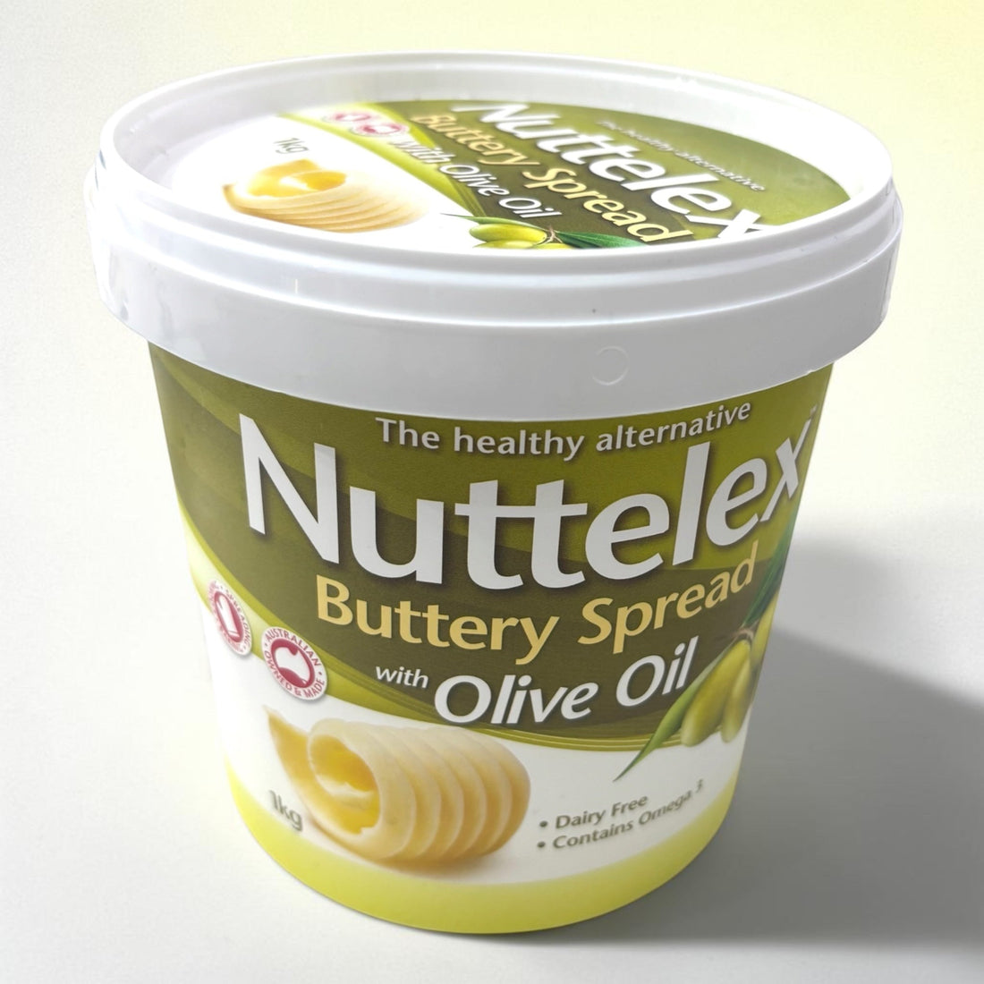 バター風味なのに乳製品不使用！ヌテレックス「オリーブオイルスプレッド」