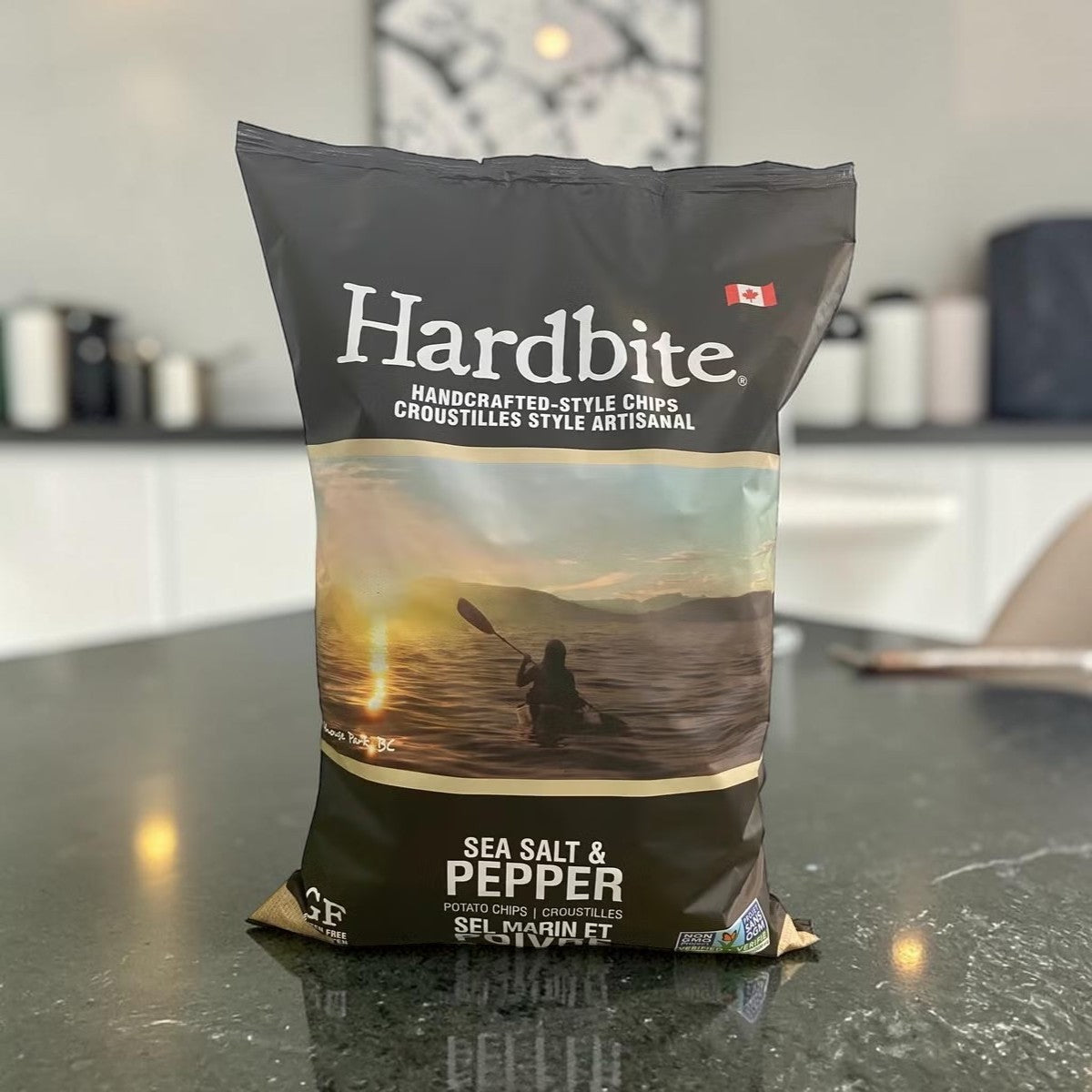 Hardbite ハードバイト シーソルト ペッパー ポテトチップス 625g