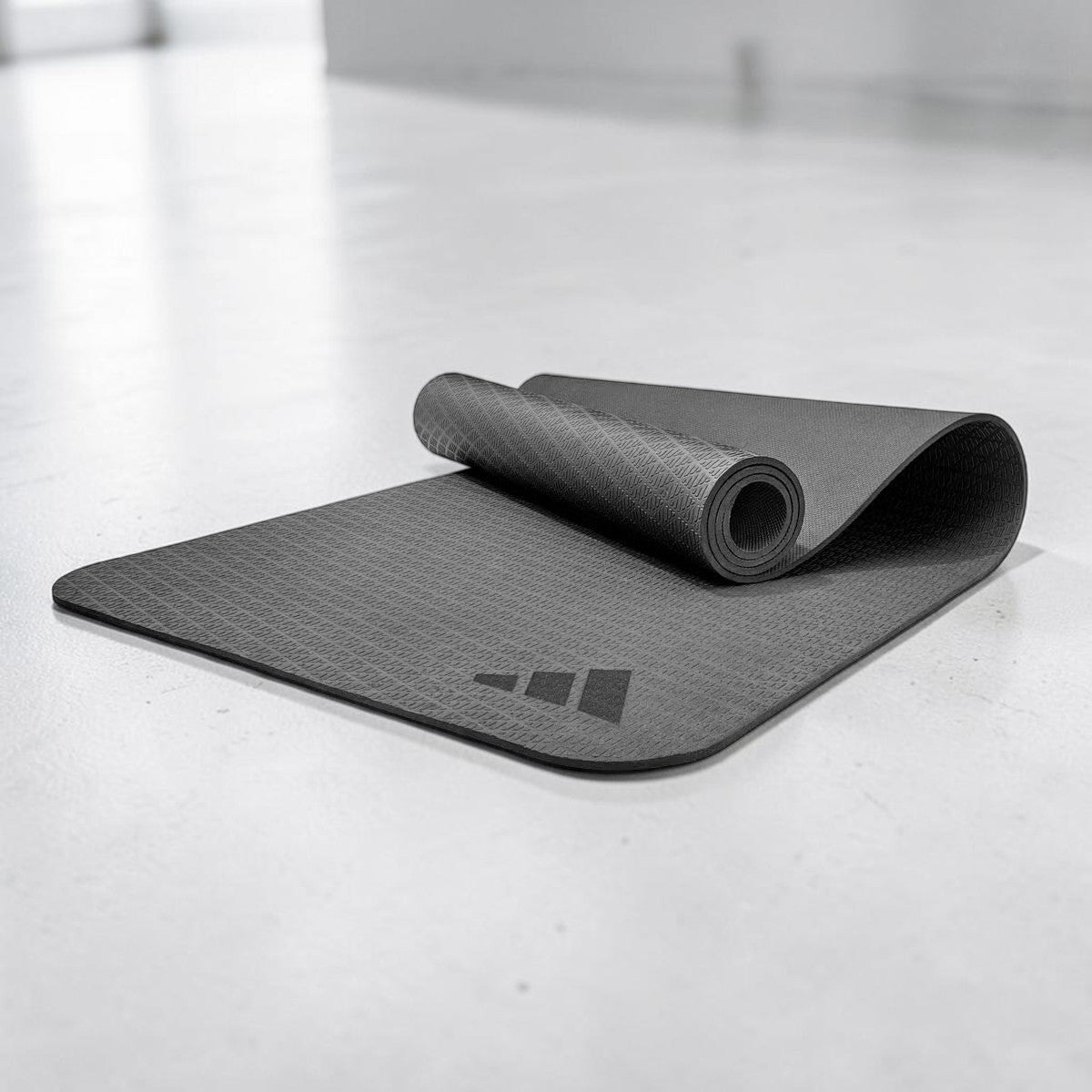 adidas アディダス ヨガマット 6mm ブラック 183×61cm