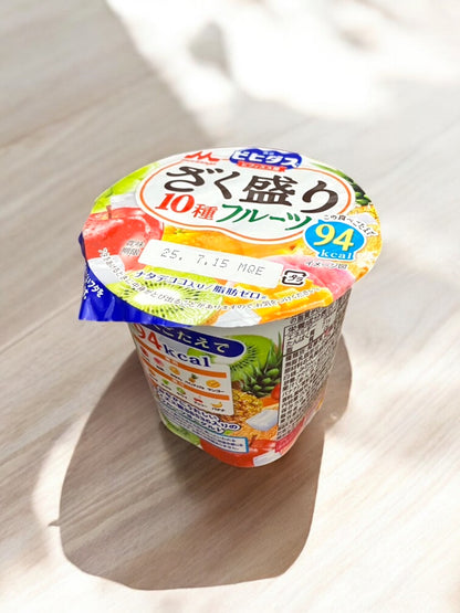 【冷蔵商品】森永乳業 ビビダス ざく盛りフルーツヨーグルト 200g × 12個入り