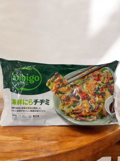 Frozen bibigo Korean seafood chive pancake 8 pieces pack