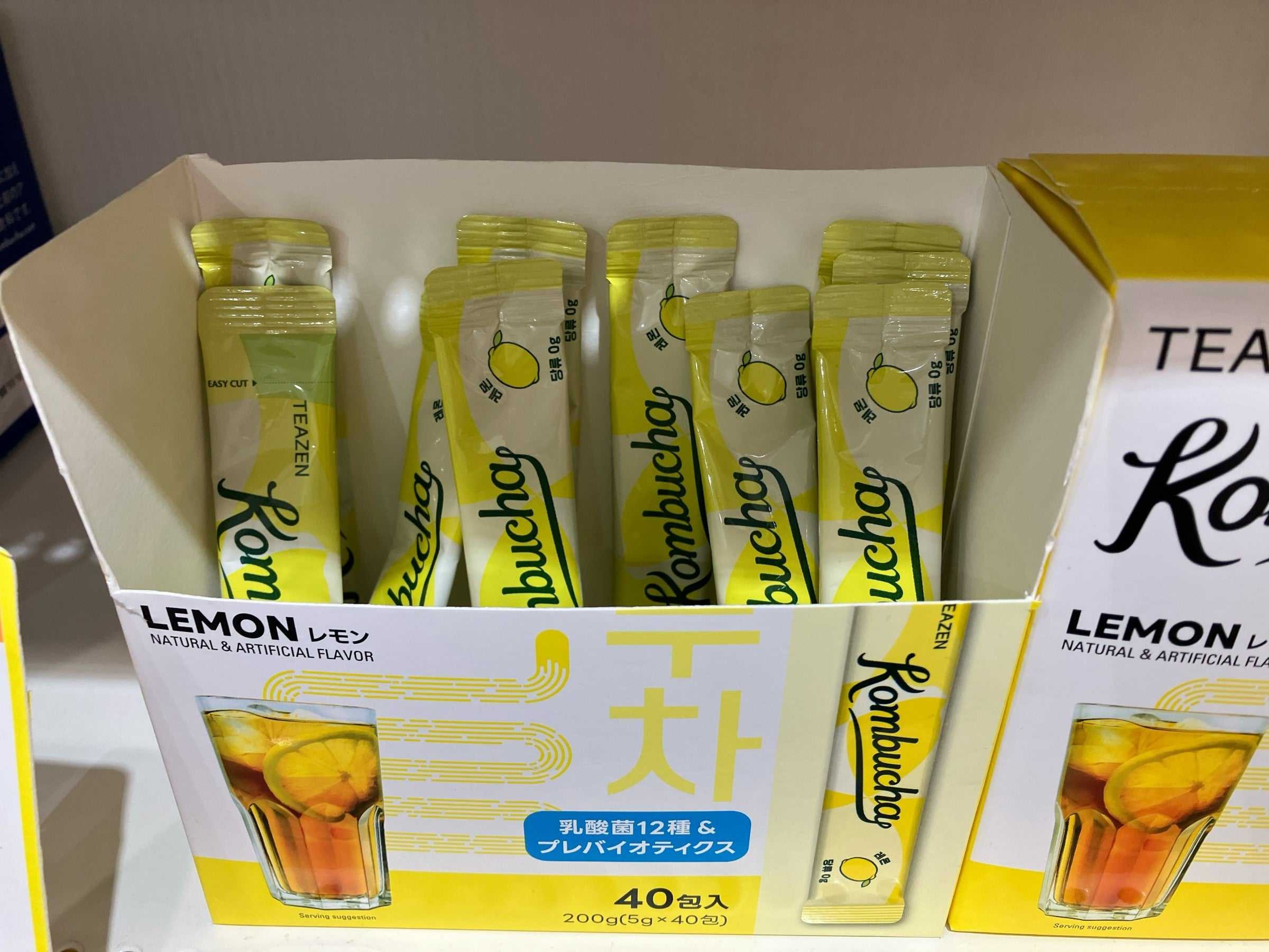 コンブチャ　四本 TEAZEN コンブチャ レモン味 40包 TEAZEN KOMBUCHA 40CT – コストコ