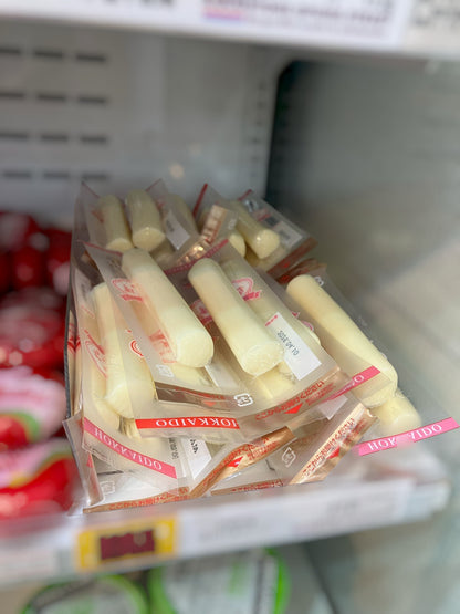 【冷蔵商品】花畑牧場 生 さけるチーズ 700g 28本入り