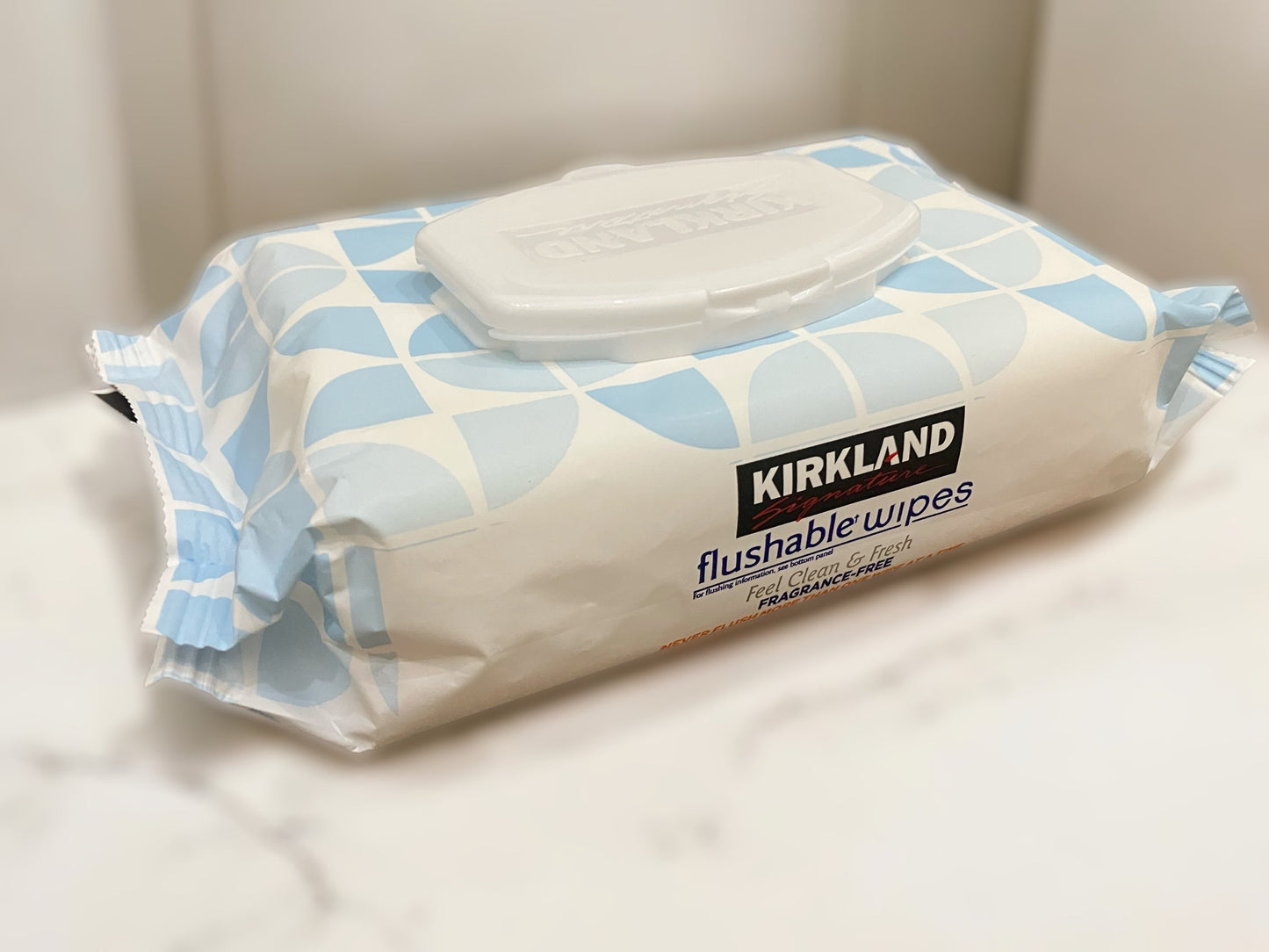 KS フラッシャブルワイプ【水に流せる】, カークランドシグネチャー, 無香料, パラベンフリー, トイレ用ウエットペーパー, 60枚入り.