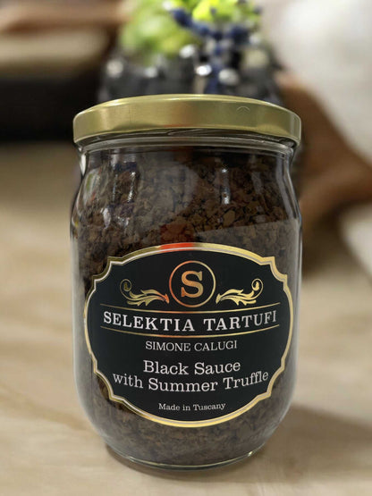 High-quality Italian Selektia Tartufi black truffle sauce, 500g jar.