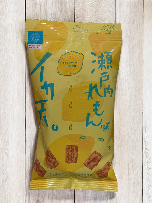 イカ天瀬戸内れもん味のパッケージ正面画像。爽やかなレモン風味の軽い食感スナック。
