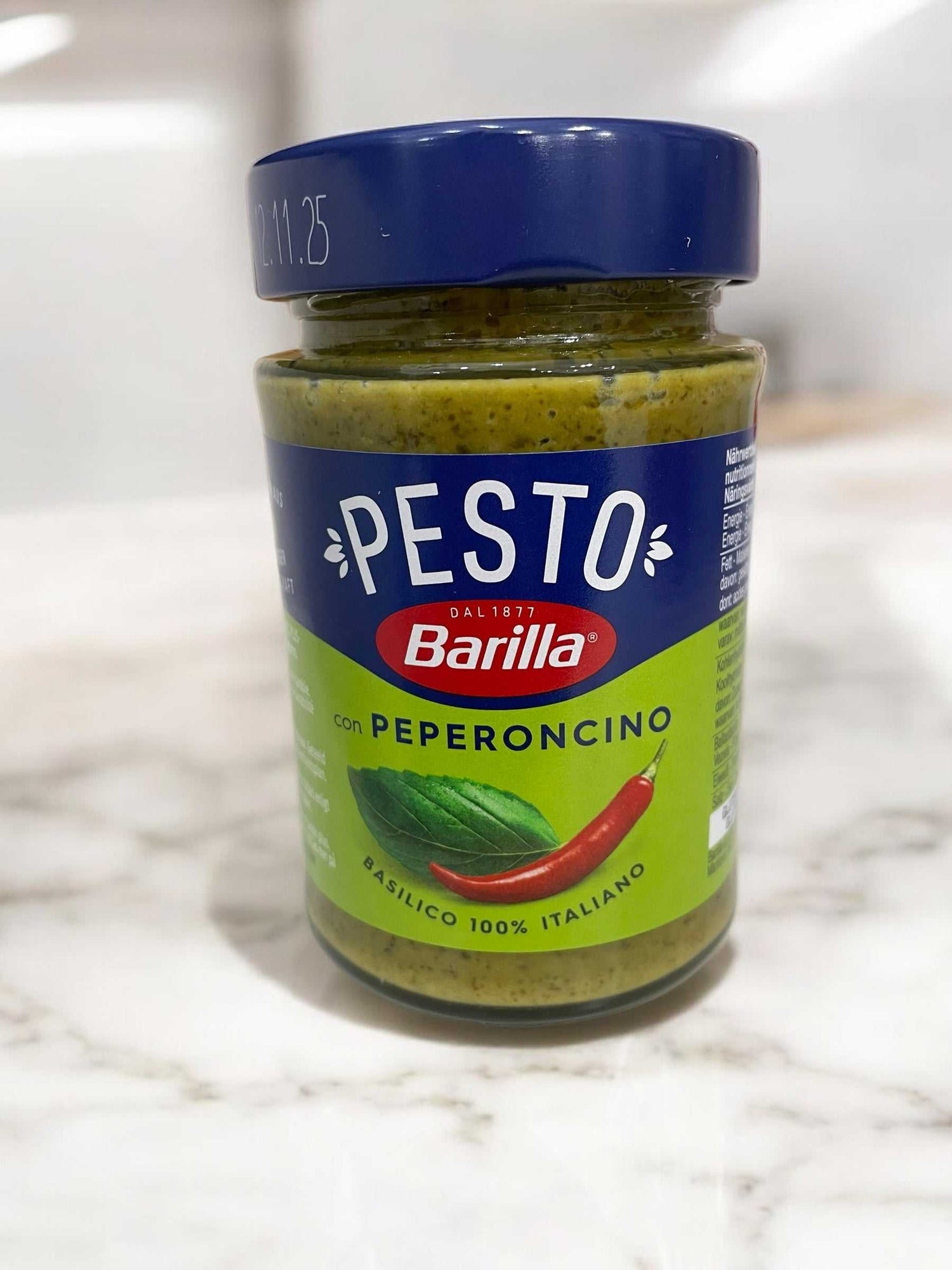 Barilla PEPERONCINO バリラ ペペロンチーノソース - イタリア産  スパイシーペースト 195g  Barilla Pestohili paste.