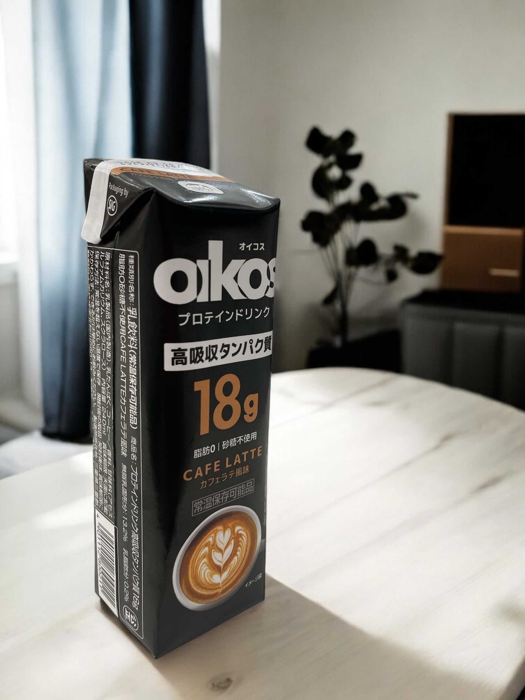 ダノン オイコス プロテインドリンク カフェラテ 風味 240mlパック飲料