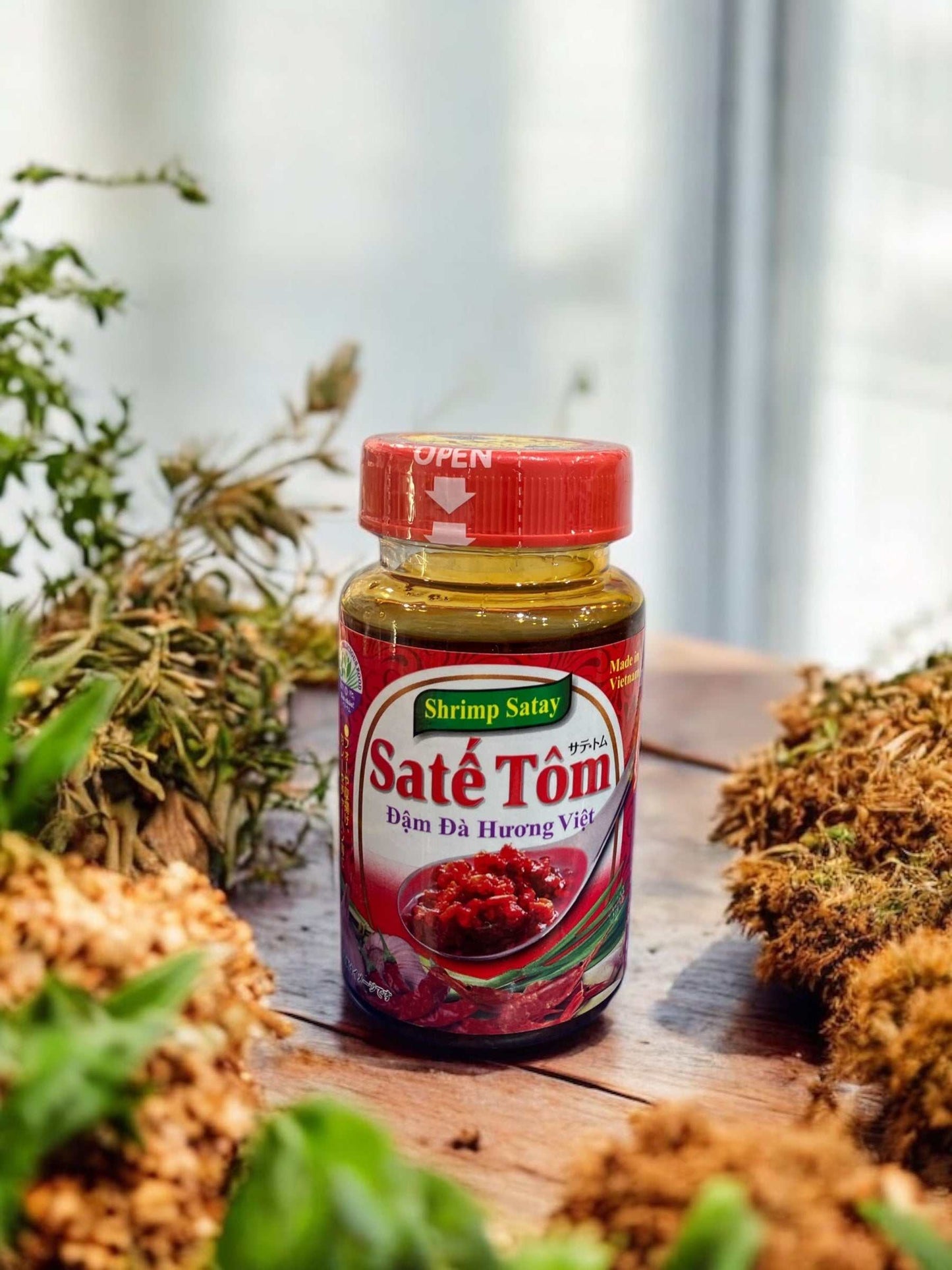 Vietnamese Saté Tom shrimp satay chili oil with lemongrass aroma in 100g jar