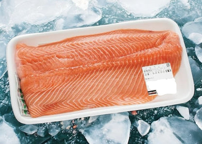 【冷蔵商品】刺身用生アトランティックサーモンフィレ　ノルウェー産 【定番人気】