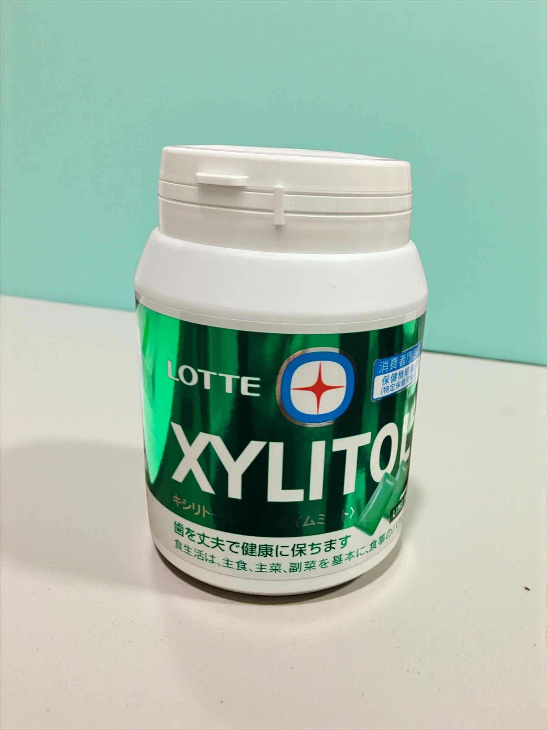 キシリトールライムミントガム290g大容量で歯の健康をサポート