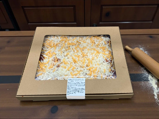 【ピザ】【冷蔵商品】クワトロチーズ   四角ピザ　4種のチーズピザ