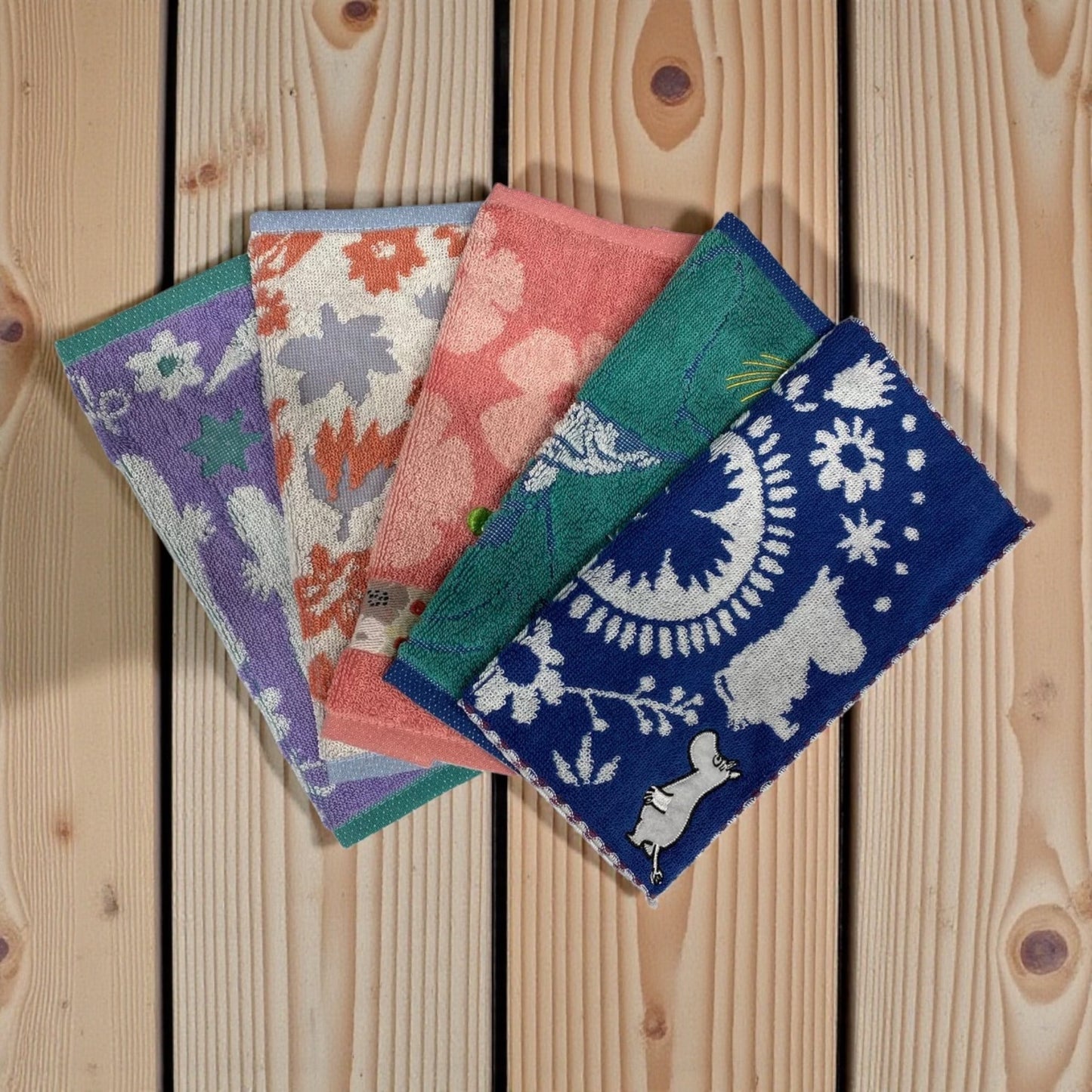 ムーミン ハンカチ5枚セット クラシックアートデザイン Aタイプ 25×25cm 綿100%ミニタオル