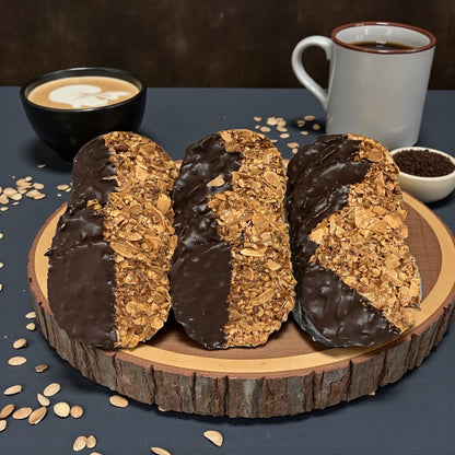 フロランタン18枚入り アーモンド ヘーゼルナッツ ピスタチオ チョコレートコーティングの贅沢ナッツ菓子