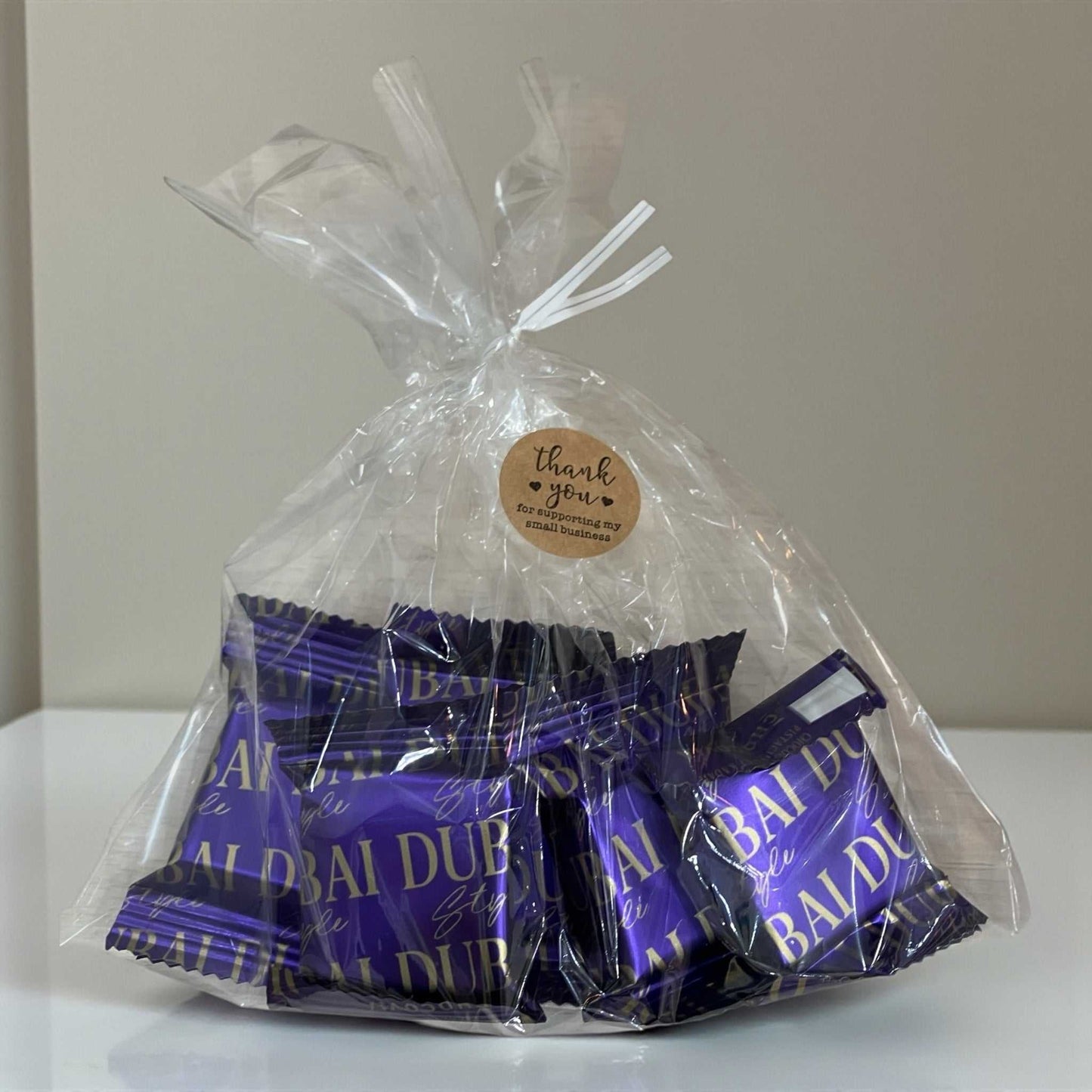 CHOCOVIAのドバイピスタチオチョコ5個入りの高級スイーツ