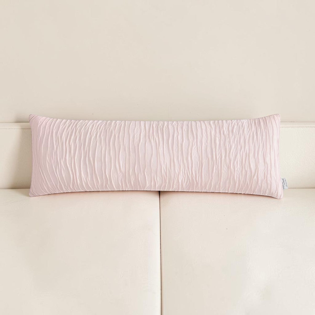 コストコ 商品 全国発送 KOCOSTOREのピンク色のテクスチャー加工が施された40x120cmのスリムボディピロー